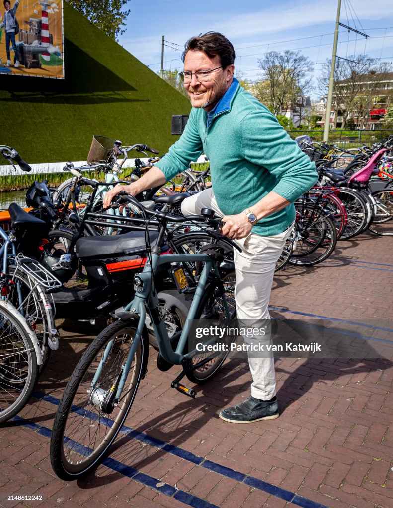 Prince Constantijn Attends Launch Of The National Quantum Course