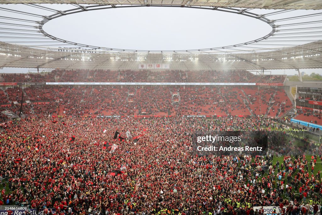 Bayer 04 Leverkusen v SV Werder Bremen - Bundesliga