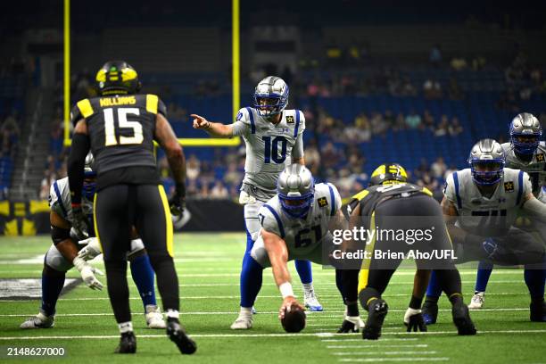 Mccarron of the St. Louis Battlehawks calls a play against the San Antonio Brahmas during the first quarter in the game at Alamodome on April 14,...