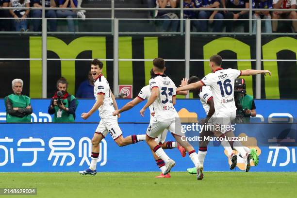 Eldor Shomurodov of Cagliari Calcio celebrates scoring his team's first goal during the Serie A TIM match between FC Internazionale and Cagliari at...