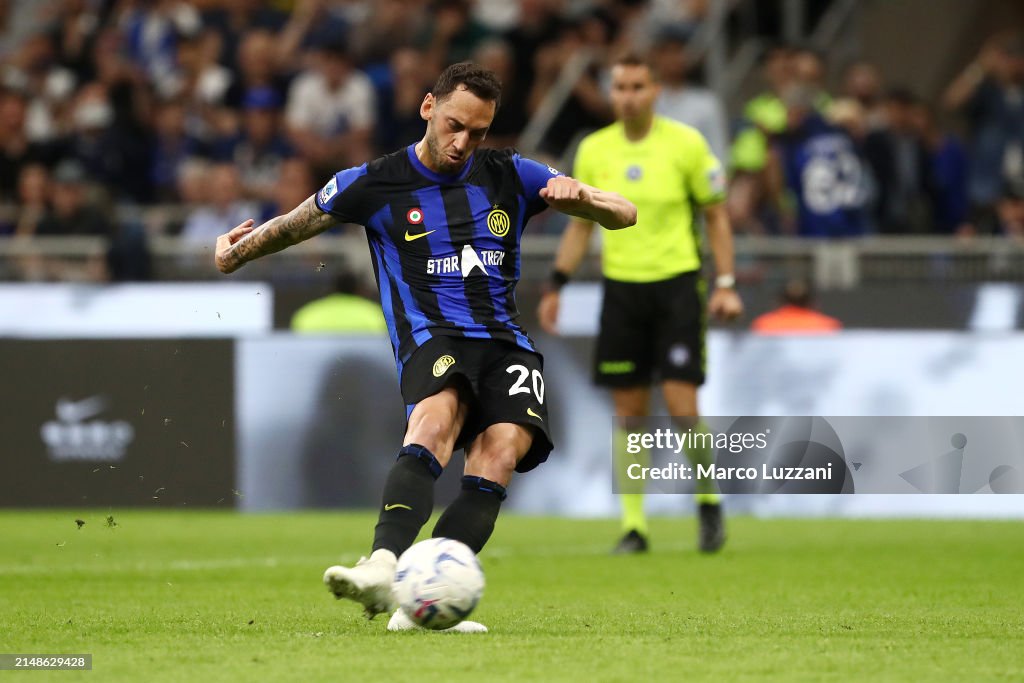 FC Internazionale v Cagliari - Serie A TIM