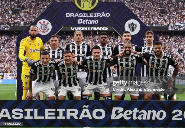 Players of Atletico MG pose for a photo prior to a match between Corinthians and Atletico MG as part of Brasileirao Series A at Neo Quimica Arena on...