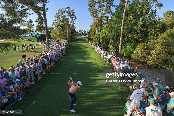 Scottie Scheffler of The United States plays his tee shot on the 18th hole during the final round of the 2024 Masters Tournament at Augusta National...