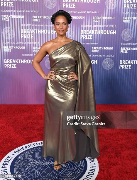 Alicia Keys arrives at the 10th Annual Breakthrough Prize Ceremony at Academy Museum of Motion Pictures on April 13, 2024 in Los Angeles, California.