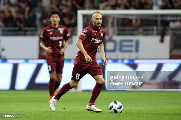 Andres Iniesta of Vissel Kobe in action during the J.League J1 match between Vissel Kobe and Sanfrecce Hiroshima at Noevir Stadium Kobe on August 15,...