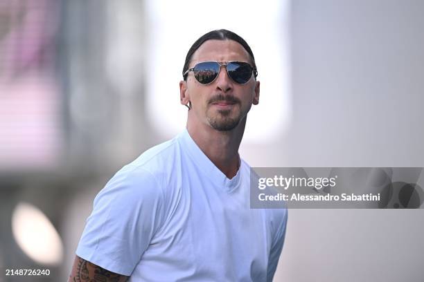 Zlatan Ibrahimovic of AC Milan looks on during the Serie A TIM match between US Sassuolo and AC Milan at Mapei Stadium - Citta' del Tricolore on...