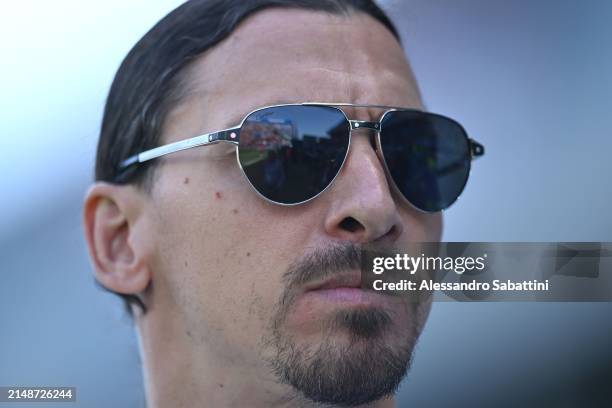 Zlatan Ibrahimovic of AC Milan looks on during the Serie A TIM match between US Sassuolo and AC Milan at Mapei Stadium - Citta' del Tricolore on...