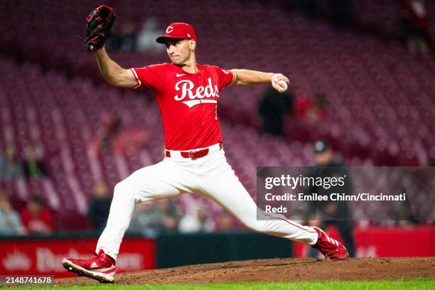Brent Suter of the Cincinnati Reds pitches during a game against the Milwaukee Brewers at Great American Ball Park on April 10, 2024 in Cincinnati,...