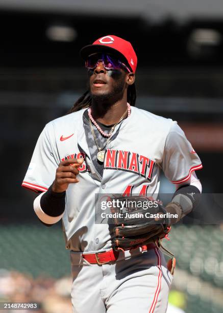 Elly De La Cruz of the Cincinnati Reds runs back to the dugout in the game against the Chicago White Sox at Guaranteed Rate Field on April 14, 2024...