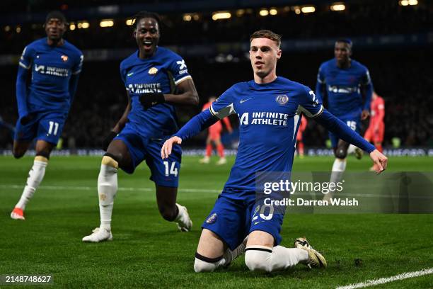 Cole Palmer of Chelsea celebrates scoring his team's second goal during the Premier League match between Chelsea FC and Everton FC at Stamford Bridge...