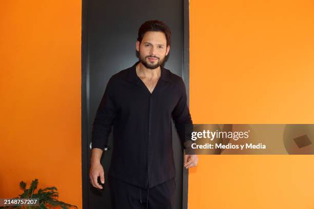 Emmanuel Palomares poses during Kimberly Dos Ramos' birthday celebration at the soap opera forum 'Vivir de Amor' at Televisa San Angel on April 15,...