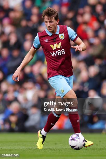 Sander Berge of Burnley runs with the ball during the Premier League match between Burnley FC and Brighton & Hove Albion at Turf Moor on April 13,...