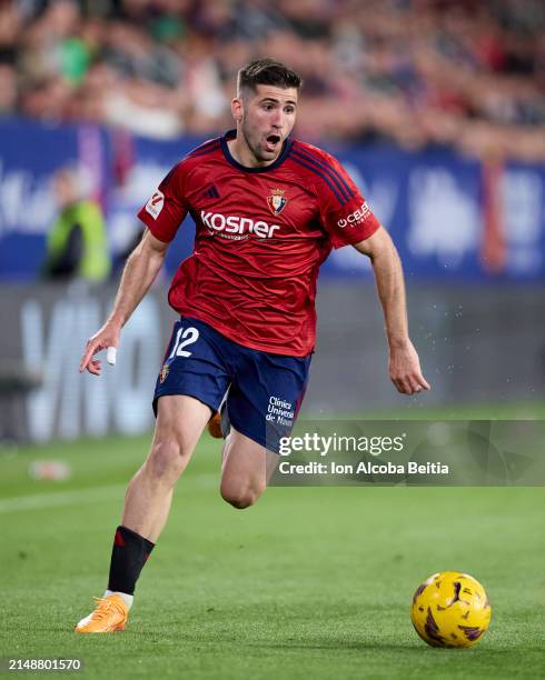 Jesus Areso of CA Osasuna with the ball during the LaLiga EA Sports match between CA Osasuna and Valencia CF at Estadio El Sadar on April 15, 2024 in...