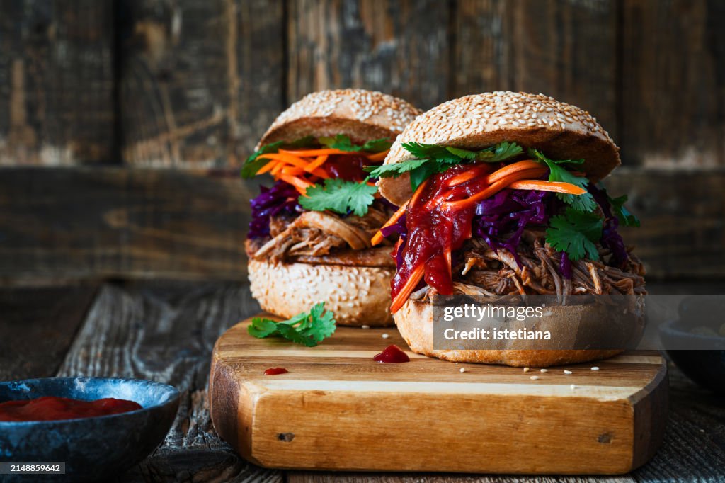 Pulled Pork Sandwich With Bbq Sauce And Bright Fresh Slaw Pickled