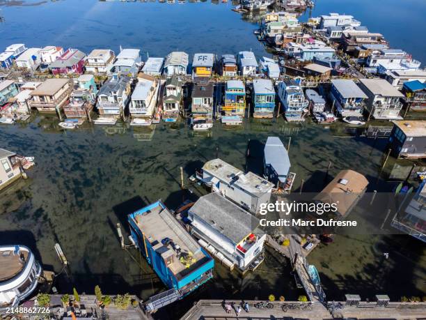 aerial view of floating houses - sausalito stock pictures, royalty-free photos & images