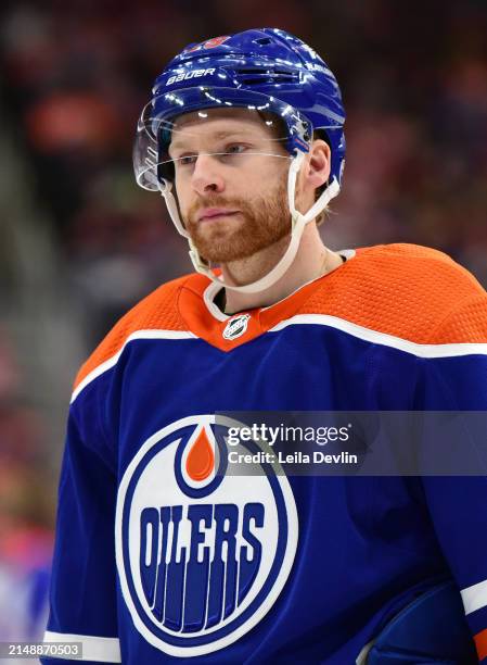 Connor Brown of the Edmonton Oilers awaits a face-off during the game against the San Jose Sharks at Rogers Place on April 15 in Edmonton, Alberta,...