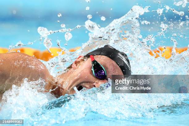 Elijah Winnington competes in the Men's Open 400m Freestyle Final during the 2024 Australian Open Swimming Championships at Gold Coast Aquatic Centre...