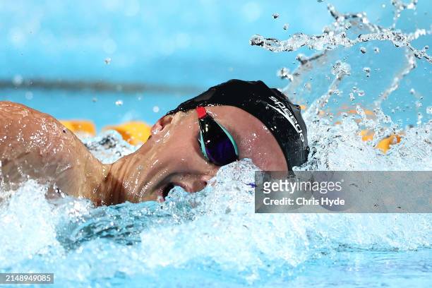 Elijah Winnington competes in the Men's Open 400m Freestyle Final during the 2024 Australian Open Swimming Championships at Gold Coast Aquatic Centre...