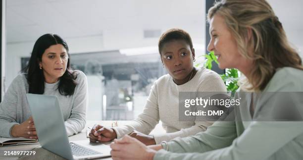 business meeting, women and discussion with laptop in office for planning, collaboration and teamwork. journalist, people and editor with technology for digital article, brainstorming and editing - article stock pictures, royalty-free photos & images