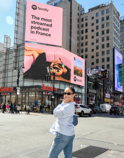 NY: Lena Situations Discovers Her Podcast "Canapé Six Places" Billboard on Penn Plaza (NY)