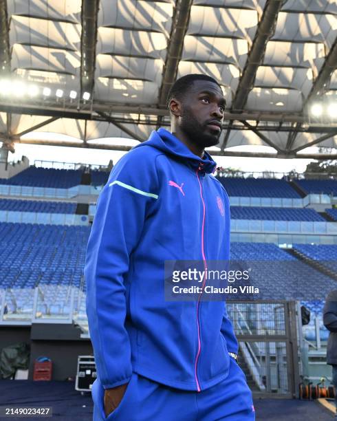 Fikayo Tomori of AC Milan looks on during a pitch inspection before the UEFA Europa League 2023/24 quarter-final second leg training and press...