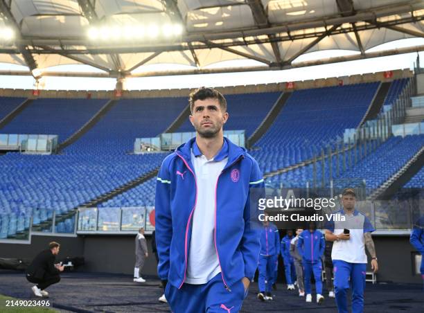 Christian Pulisic of AC Milan looks on during a pitch inspection before the UEFA Europa League 2023/24 quarter-final second leg training and press...