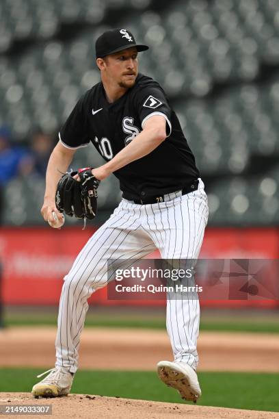 Starting pitcher Erick Fedde of the Chicago White Sox throws during game two of a doubleheader against the Kansas City Royals at Guaranteed Rate...