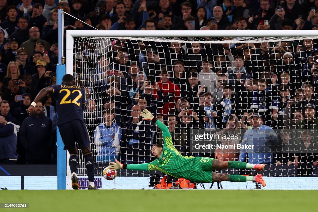 Manchester City v Real Madrid CF: Quarter-final Second Leg - UEFA Champions League 2023/24