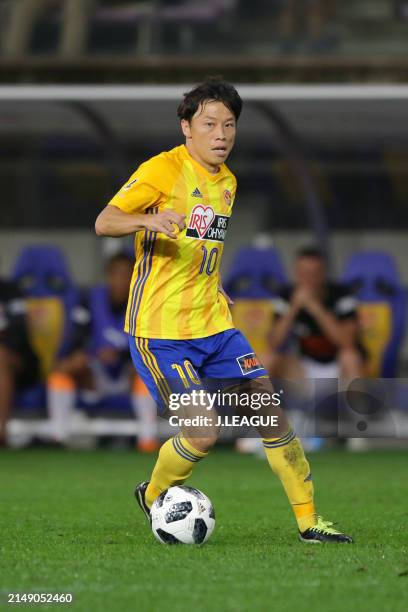 Ryang Yong-gi of Vegalta Sendai in action during the J.League J1 match between Vegalta Sendai and Shimizu S-Pulse at Yurtec Stadium Sendai on...