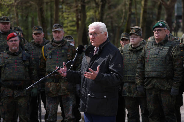 DEU: President Steinmeier Visits "National Guardian" Military Exercise