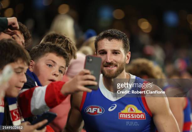 Marcus Bontempelli of the Bulldogs celebrates after the Bulldogs defeated the Saints during the round six AFL match between St Kilda Saints and...