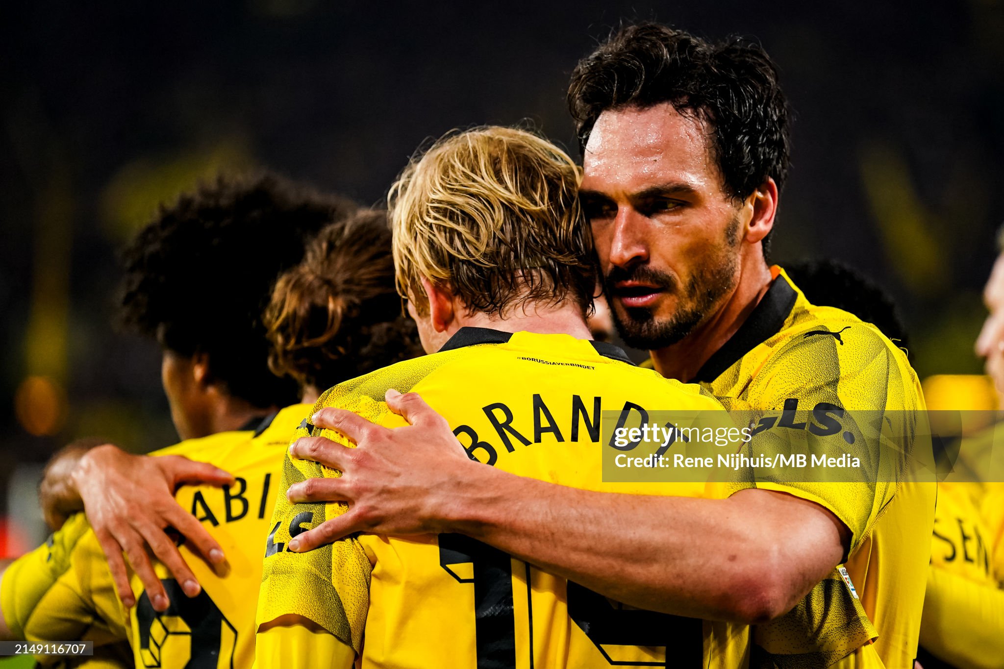 Hummels and the 'farmers' from Germany strike back hard at the Premier League