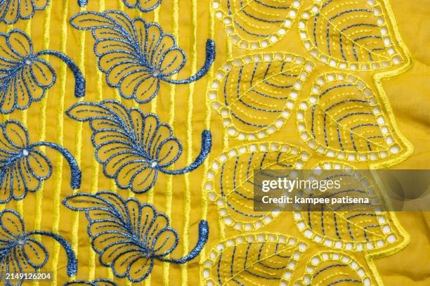 elegant embroidery, art of decorating material lace backgrounds, intricate patterns and delicate beauty - saia adornada imagens e fotografias de stock