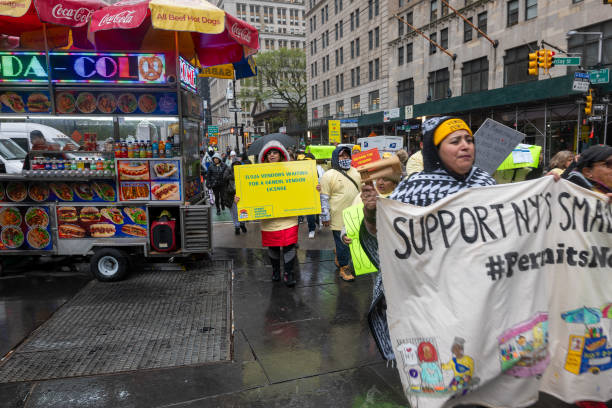 NY: NYC Street Vendors Call For More Licensing Amid Police Crackdown