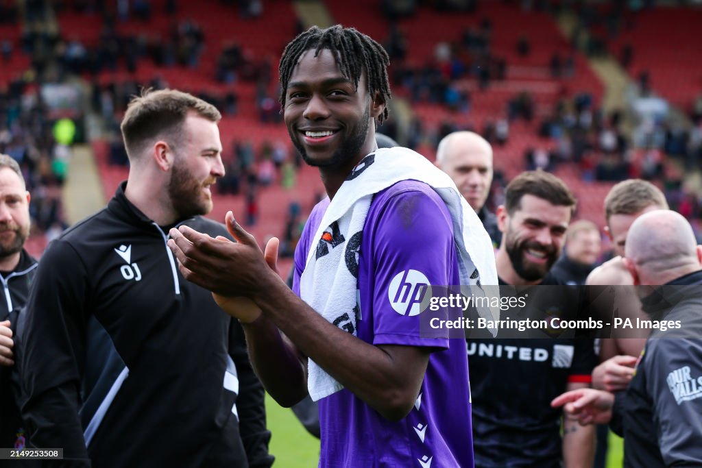 Crewe Alexandra v Wrexham - Sky Bet League Two - Mornflake Stadium