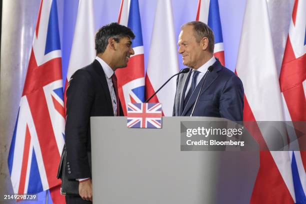 Rishi Sunak, UK prime minister, left, and Donald Tusk, Poland's prime minister, during a news conference in Warsaw, Poland, on Tuesday, April 23,...
