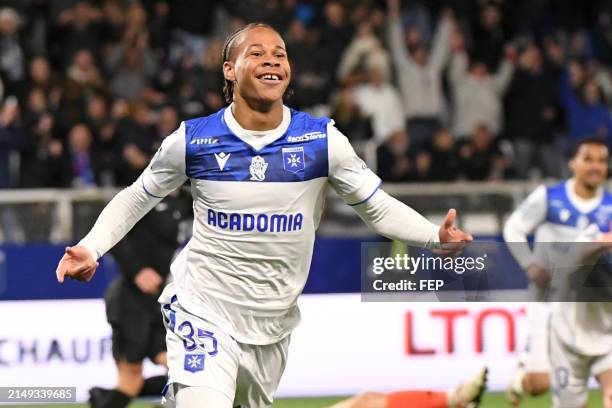 111 Kevin Danois Stock Photos, HighRes Pictures, and Images Getty Images