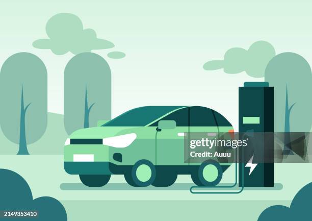 ilustraciones, imágenes clip art, dibujos animados e iconos de stock de un vehículo eléctrico está cargando la batería - coche de combustible alternativo
