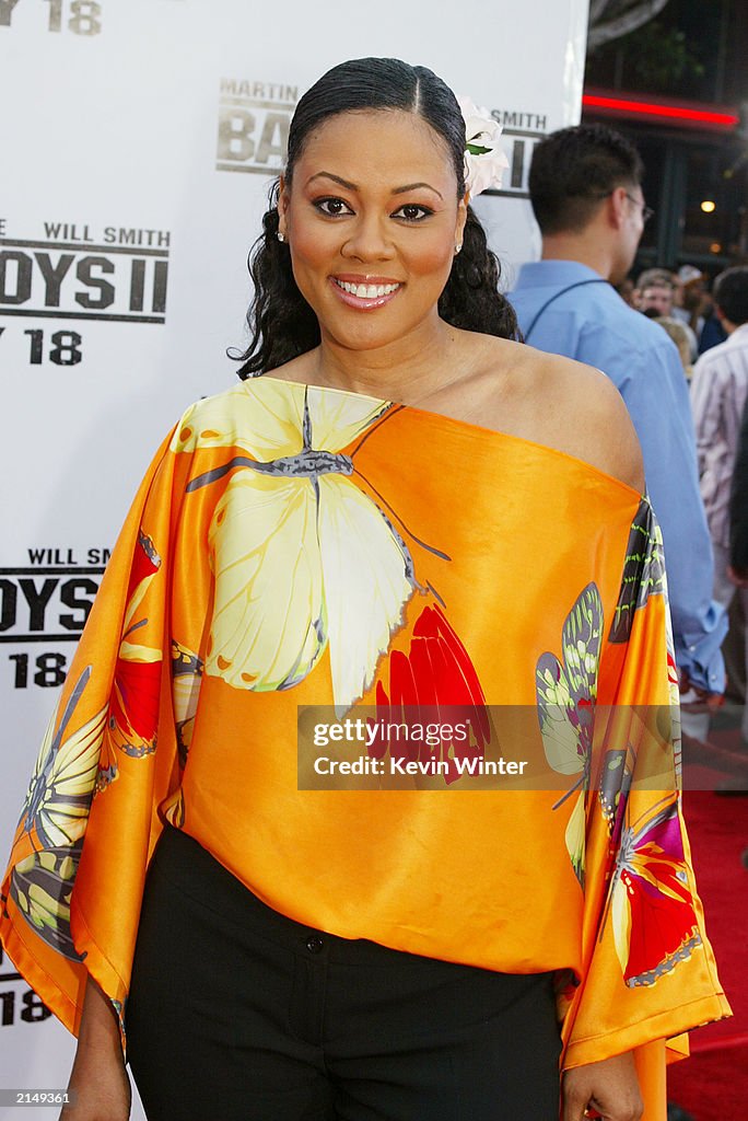 Actress Lela Rochon attends the "Bad Boys II" movie premiere at the