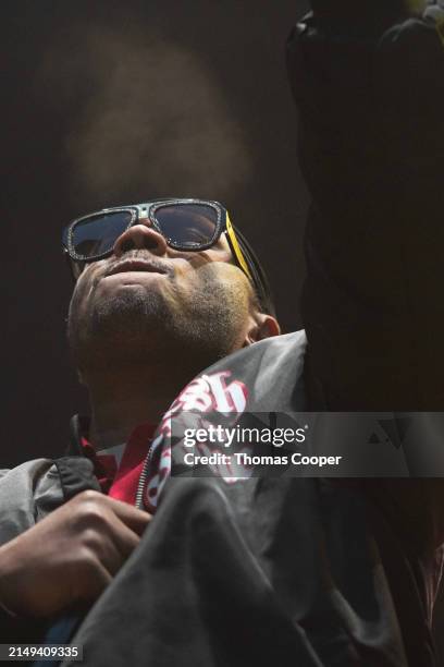 Wish Bone Cd Rapper 138 Wish Bone Rapper Stock Photos, High-Res Pictures, and Images ...