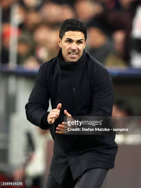 Mikel Arteta head coach of FC Arsenalreacts from the sideline during the UEFA Champions League quarter-final second leg match between FC Bayern...