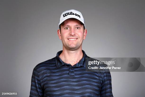 Martin Trainer 1,484 Martin Trainer Golf Stock Photos, High-Res Pictures, and Images ...