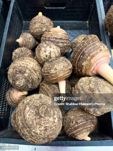Taro Root Inside 586 Taro Root Vegetable Stock Photos, High-Res Pictures, and Images ...