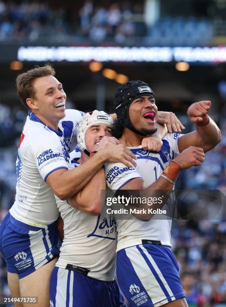 Bulldog Ritchie Rugby 41,919 The Bulldogs Rugby League Team Photos & High Res Pictures ...