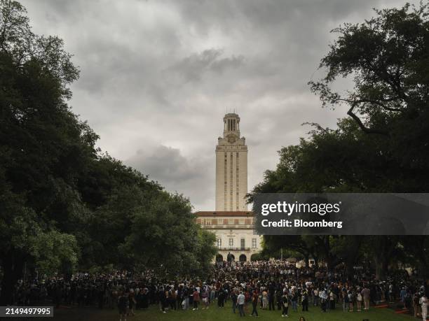Ut Austin Riots 1,274 University Of Texas At Austin Campus Stock Photos, High-Res ...