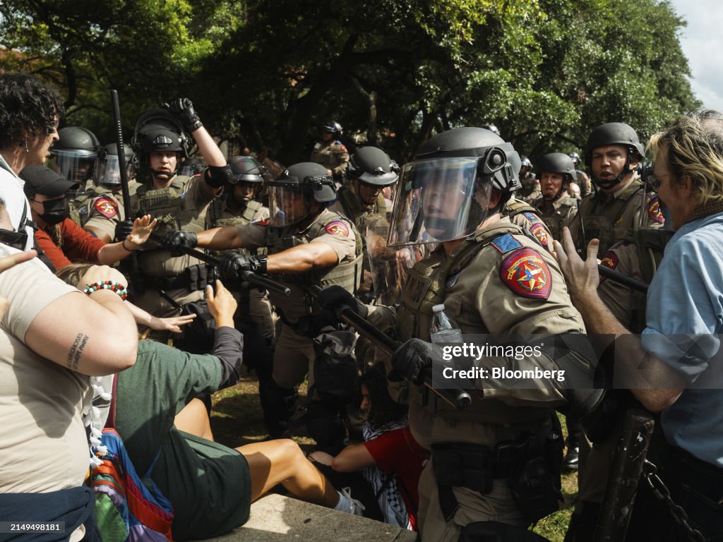 Tsu Riots Texas State Troopers in riot gear during a pro-Palestinian protest at ...