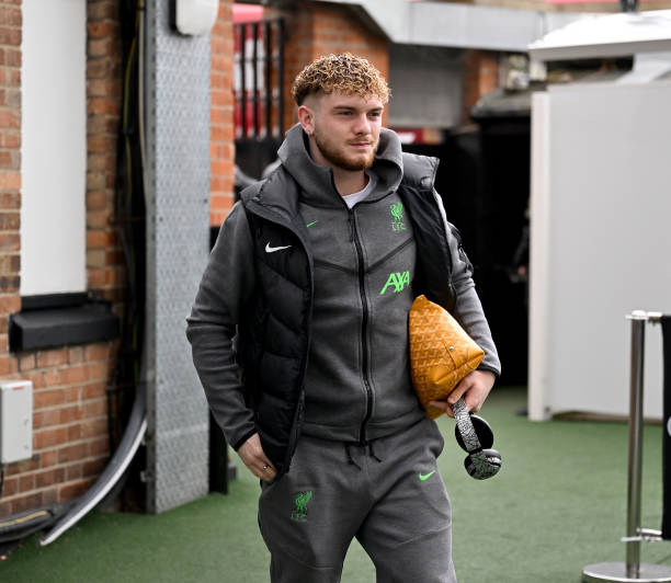 Harvey Elliott of Liverpool arriving before the Premier League match between Fulham FC and Liverpool FC at Craven Cottage on April 21, 2024 in...