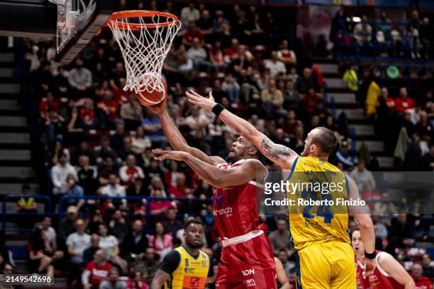 Kyle Hines of EA7 Emporio Armani Milan and Jack Nunge of Givova Scafati Basket in action during the LBA Lega Basket Serie A Round 28 match between...