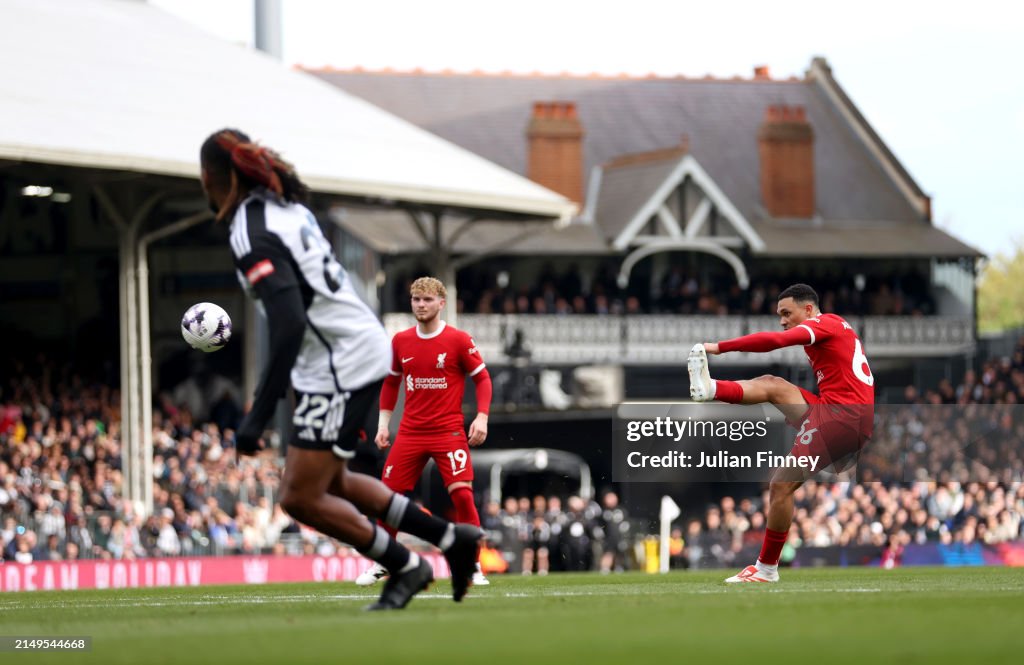 Fulham FC v Liverpool FC - Premier League