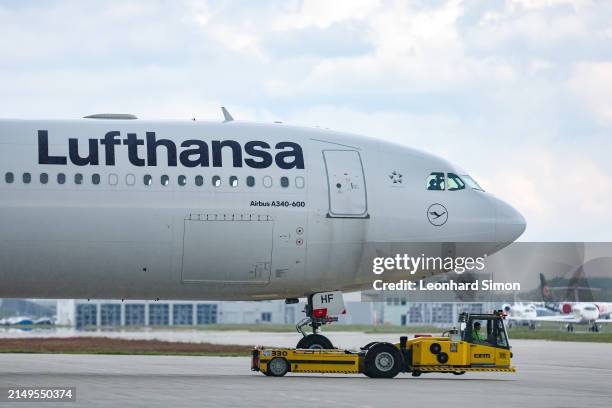 Lufthansa Airbus A340 passenger plane is taxied at the Munich Airport during the presentation of the new Allegris premium service on April 25, 2024...
